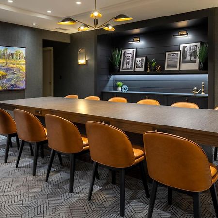 Sheraton Cavalier Saskatoon Hotel Екстер'єр фото