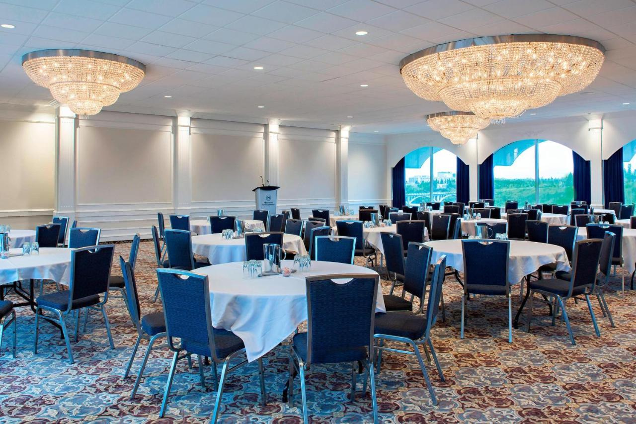 Sheraton Cavalier Saskatoon Hotel Екстер'єр фото