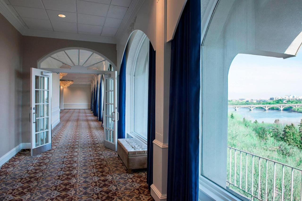 Sheraton Cavalier Saskatoon Hotel Екстер'єр фото